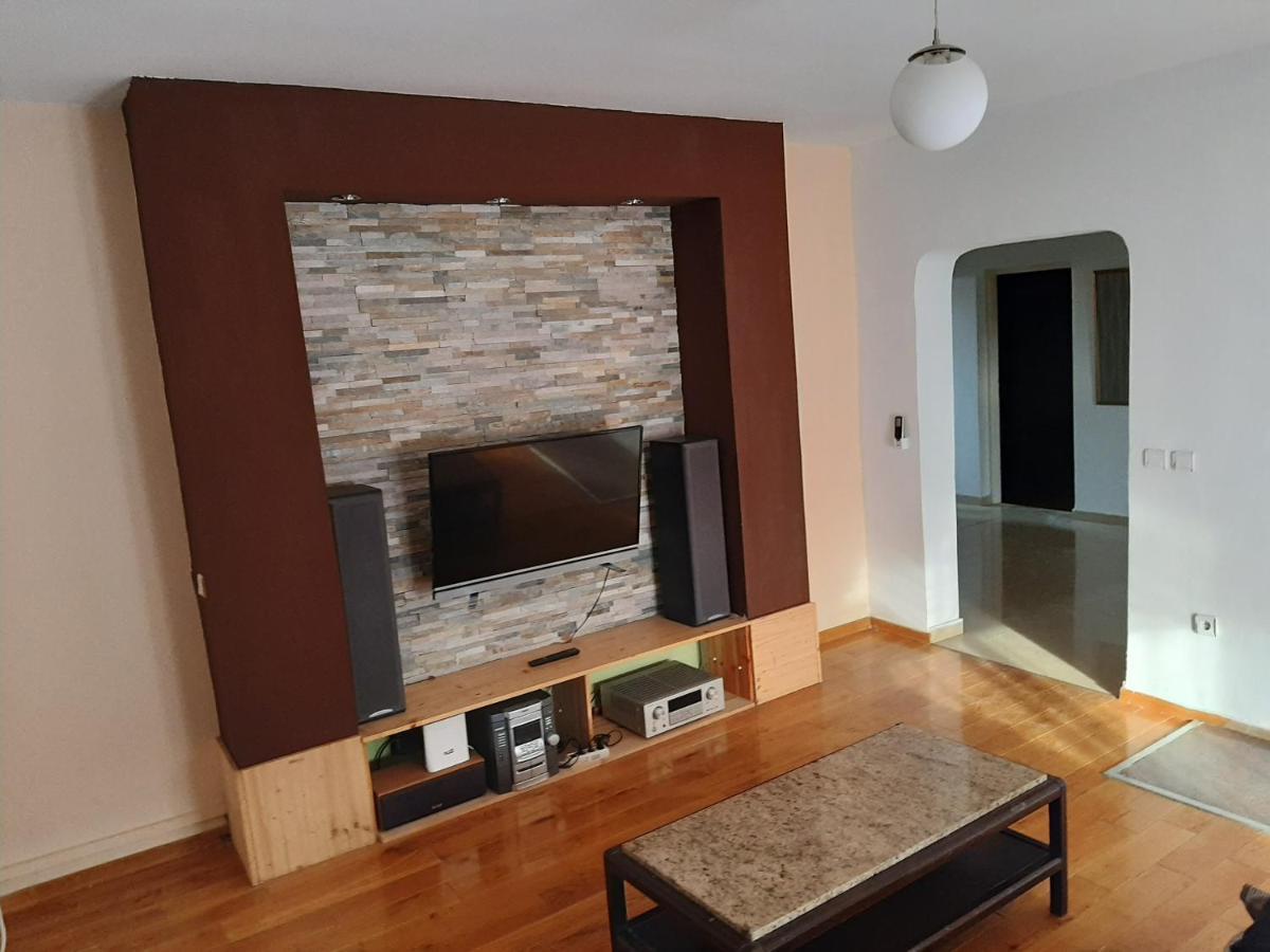 Sarko Appartement *
